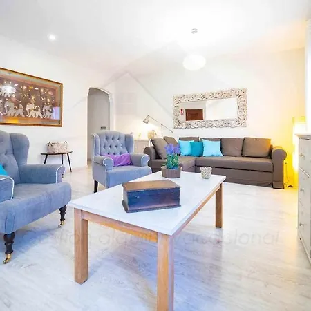 Luanco 11 ,centro De 기욘